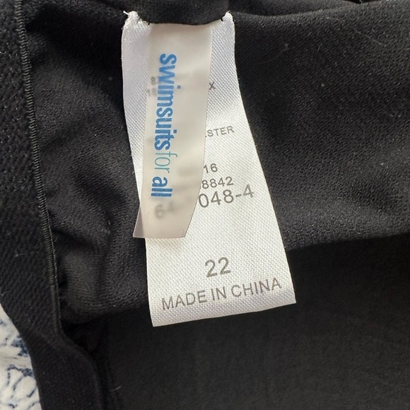 Swimsuits for All size 22 blouson style tankini top blue/pink geometric print - Picture 11 of 11